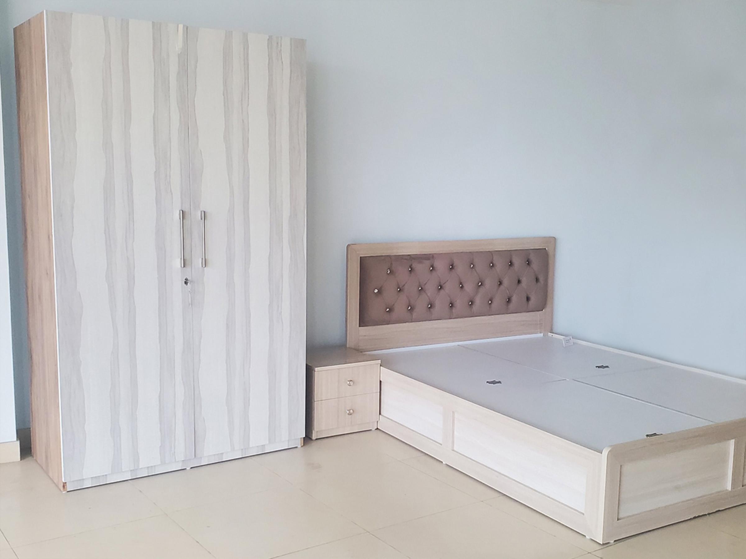 Combo set - Bed & Wardrobe