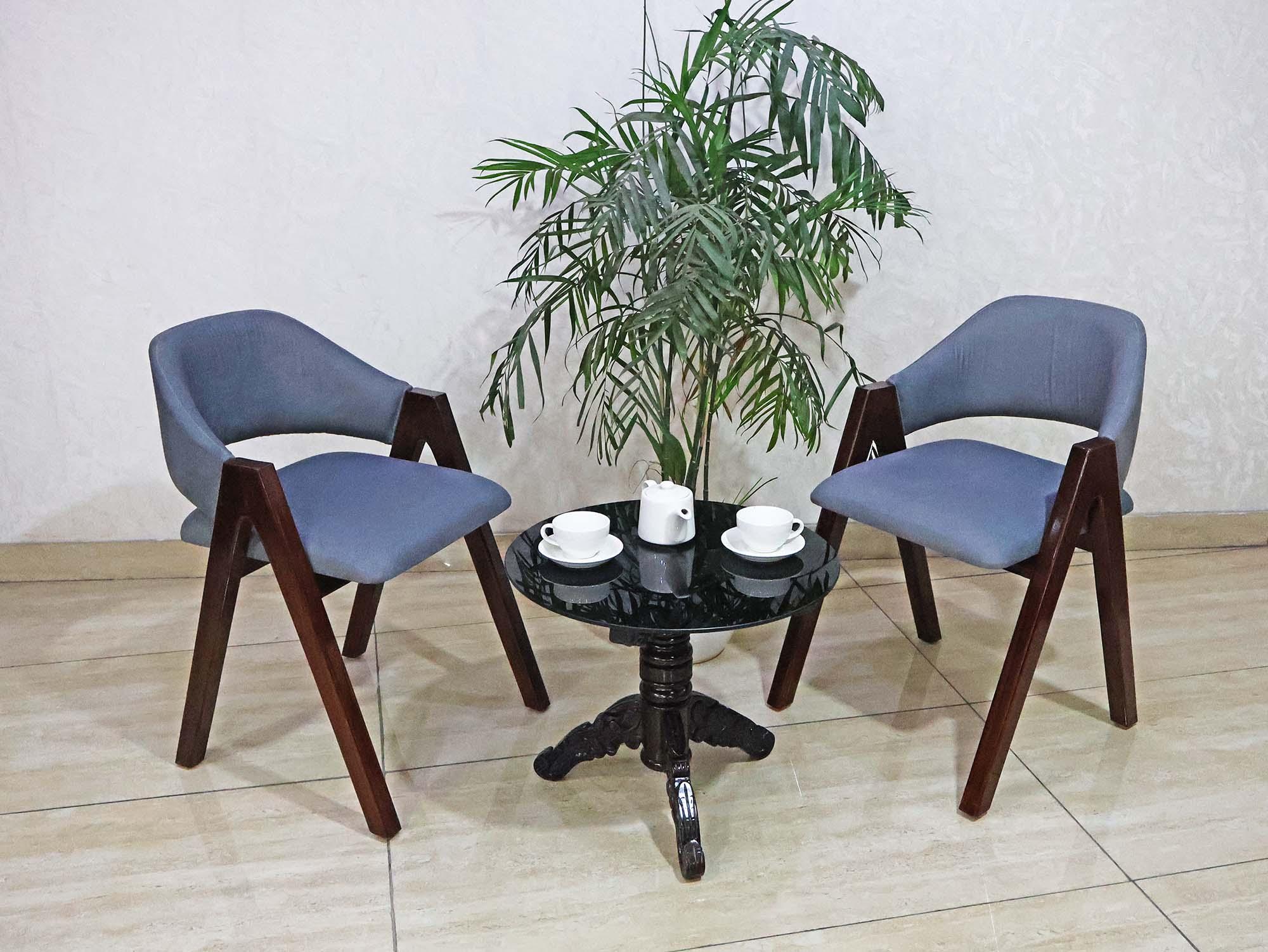 Sisau Table Chair set