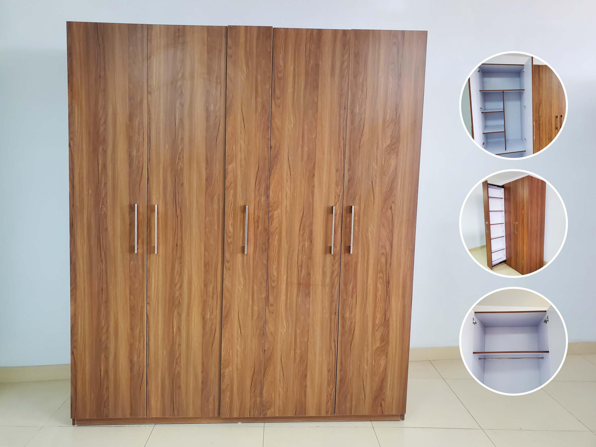 Modular Wardrobe with sliding Storage