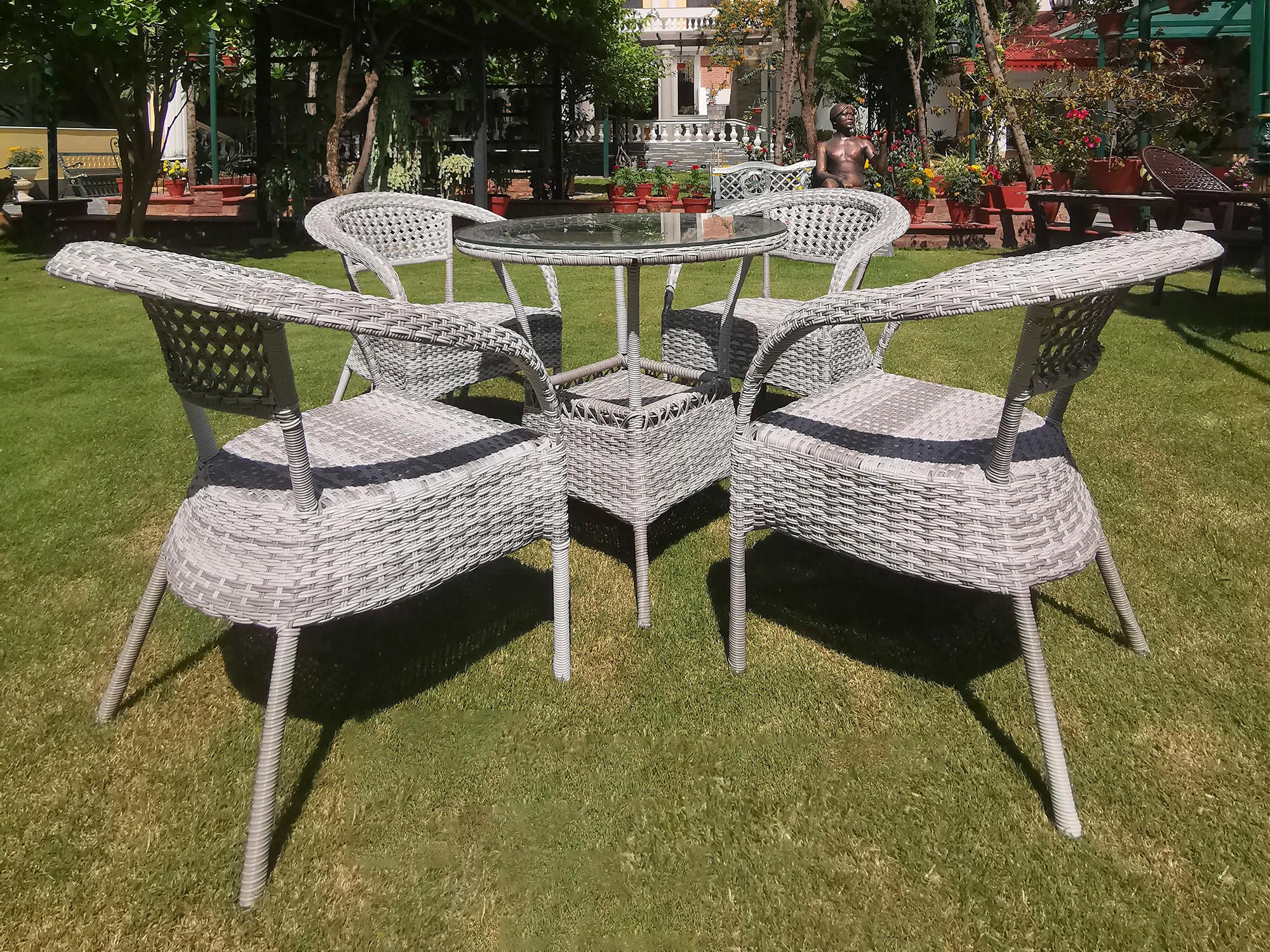 4-Seater Outdoor Table Set